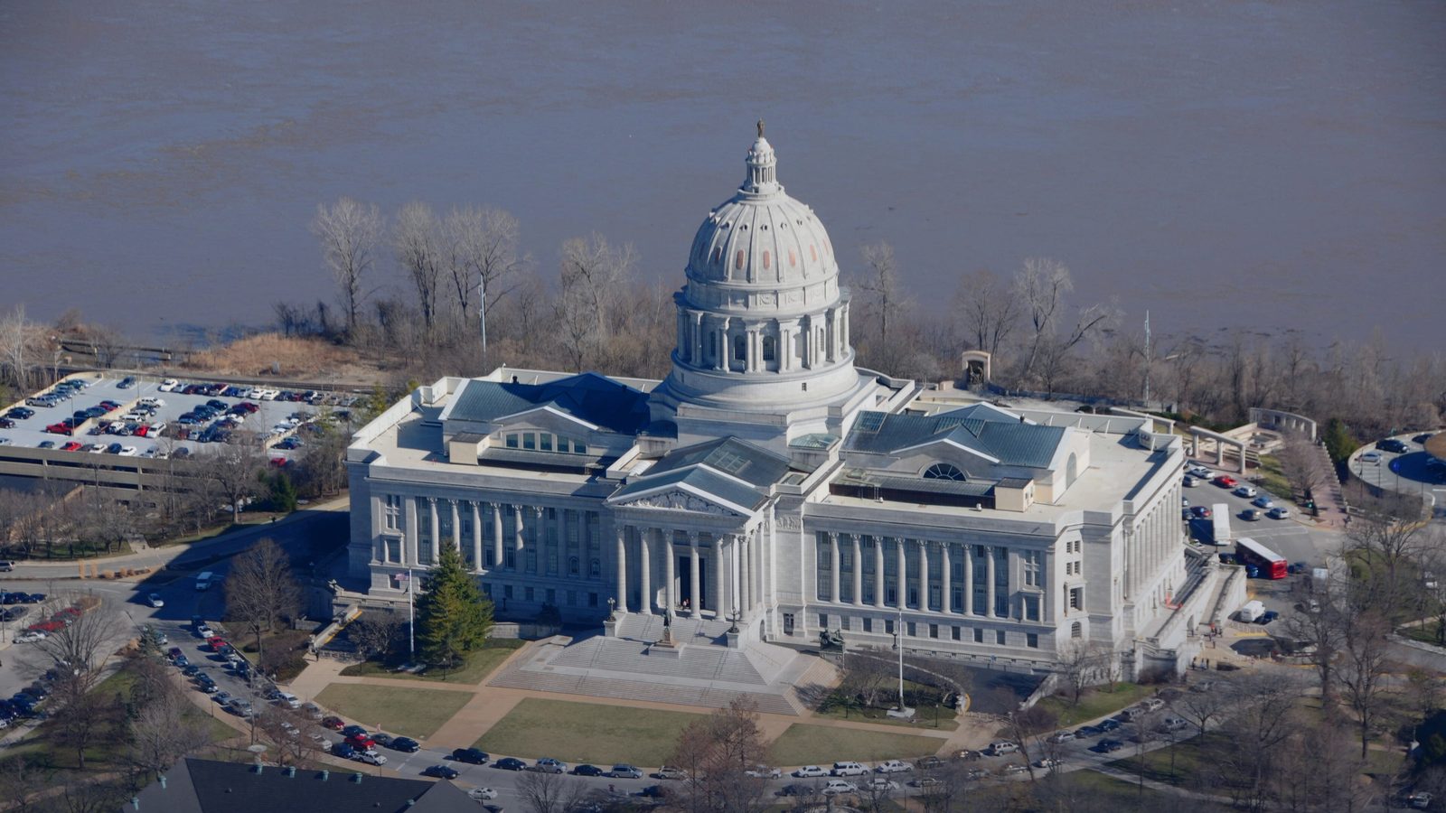 Aerial view of the Missouri State Capitol on the Missouri River
