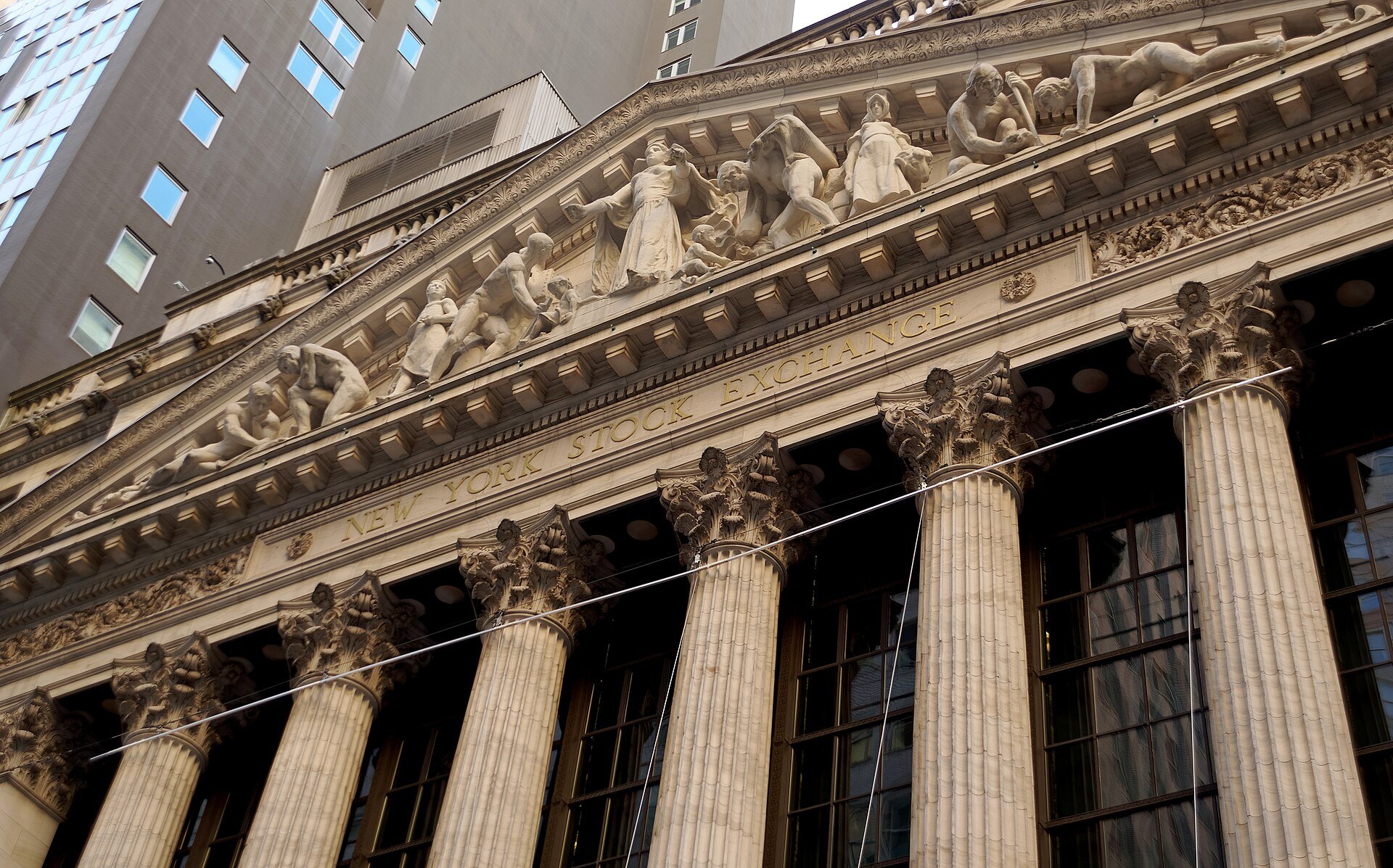 The columned Broad Street facade of the New York Stock Exchange